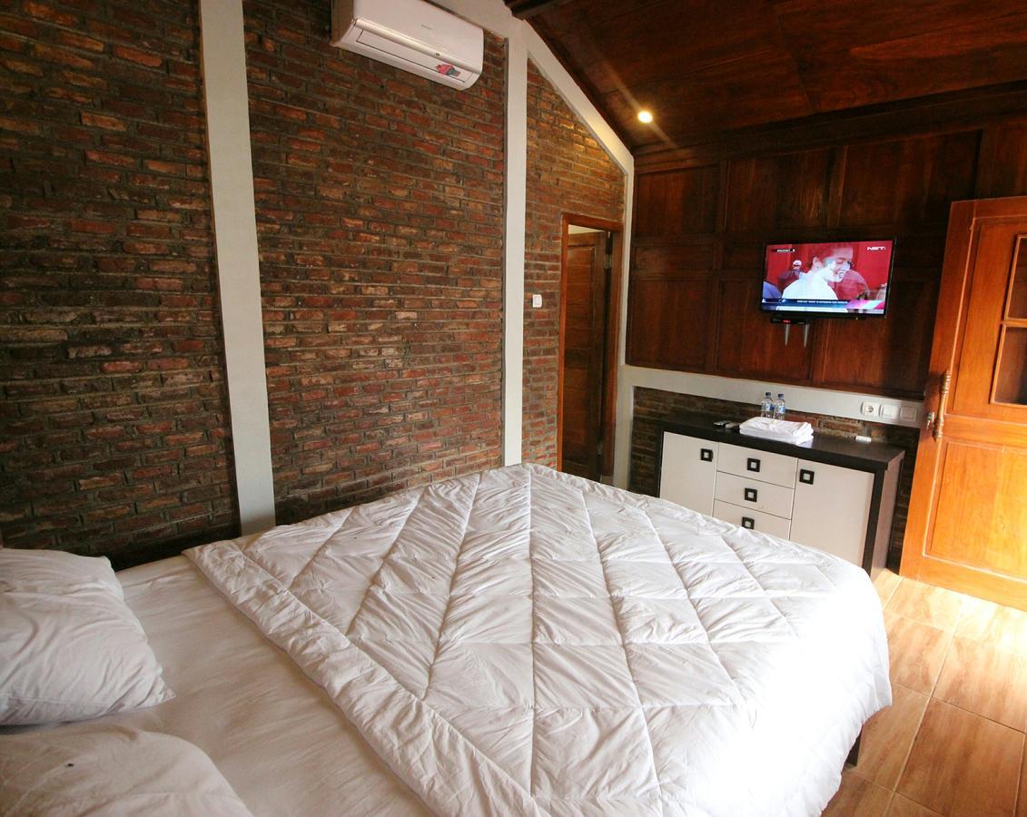 The Royal Joglo Hotel Tepus Exterior foto